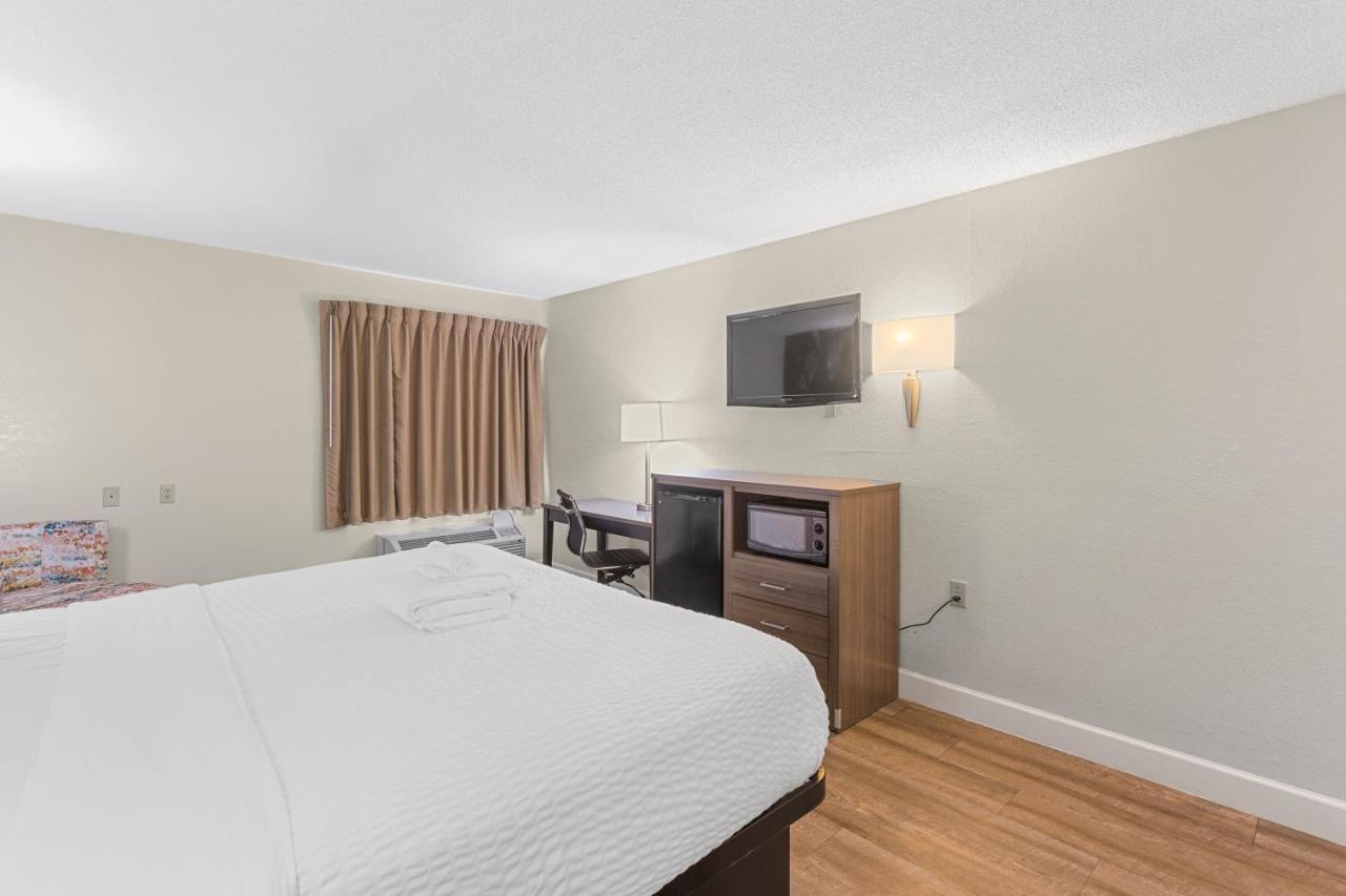 Georgetown Clarion Pointe Savannah Gateway I-95 מראה חיצוני תמונה