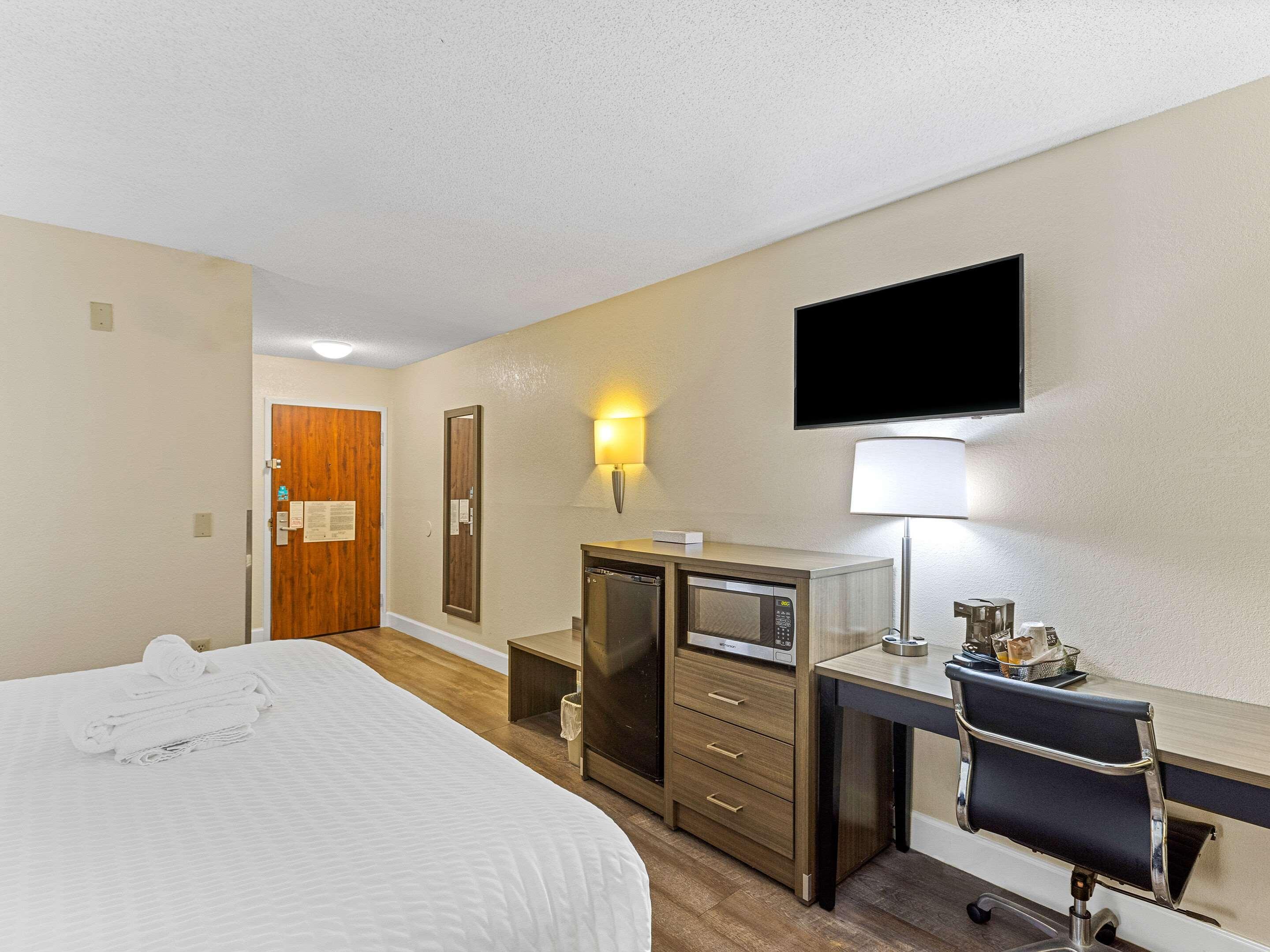Georgetown Clarion Pointe Savannah Gateway I-95 מראה חיצוני תמונה