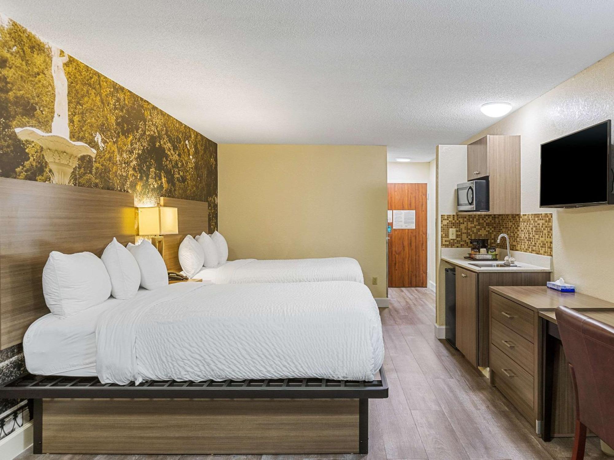 Georgetown Clarion Pointe Savannah Gateway I-95 מראה חיצוני תמונה